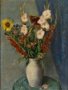Sommerlicher Blumenstraus Mit Sonnenblumen, Gladiolen Und Lilien