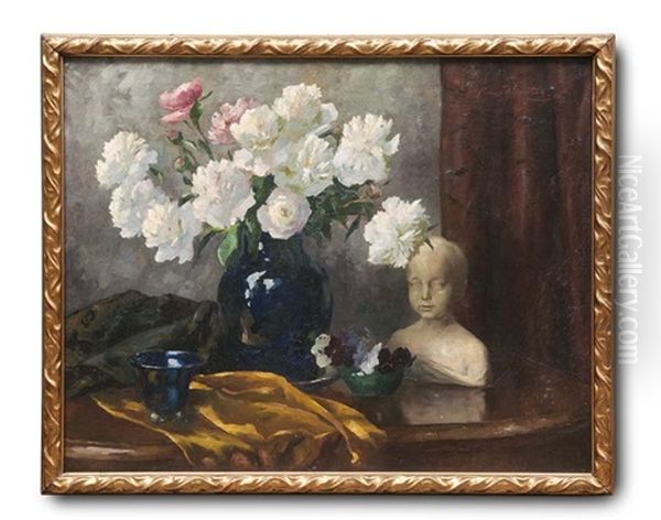 Blumenstillleben Mit Pfingstrosen Und Renaissance-buste - view 1