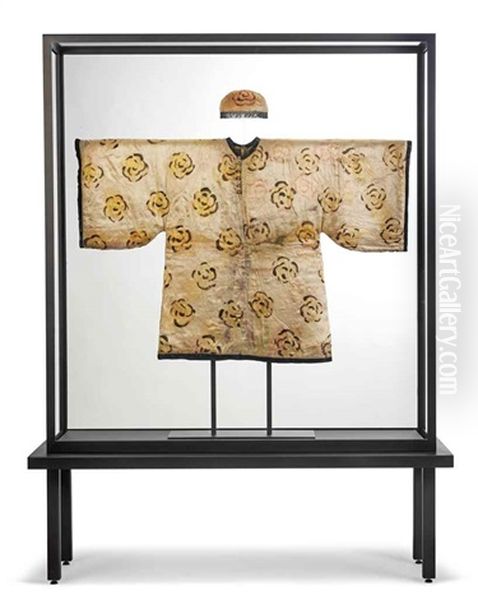 Costume For A Court Lady (lantern-bearer) In Le Chant Du Rossignol - view 1