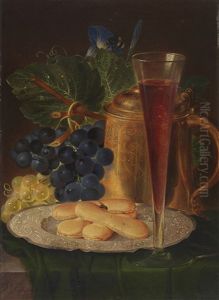 Stillleben Mit Prunkvollem Bierhumpen, Feinem Glas, Geback Und Weintrauben
