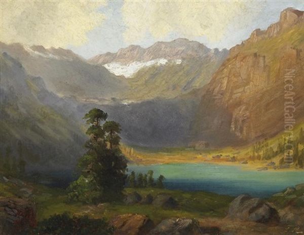 Sommer In Den Alpen. Blick Vom Ufer Auf Unberuhrten See - view 1