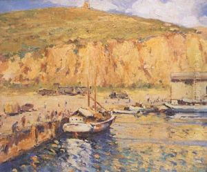 Puerto Con Montan Al Fondo