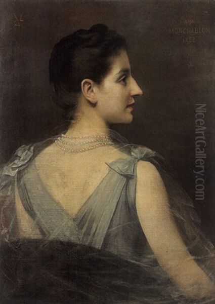 Portait De Femme Vue De Profil - view 1