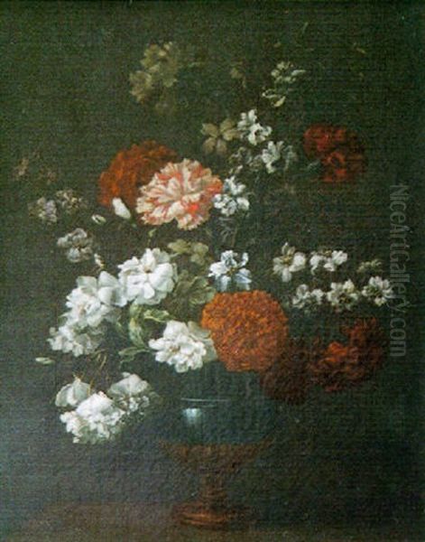 Vase De Fleurs Pose Sur Un Entablement - view 1