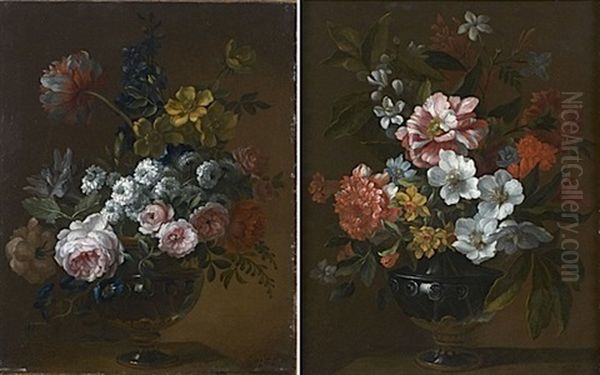 Bouquets De Fleurs Sur Un Entablement (pair) - view 1