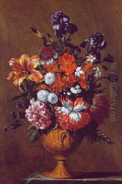 Blumenstraus In Einer Franzosischen, Ornamental Verzierten Keramikvase - view 1