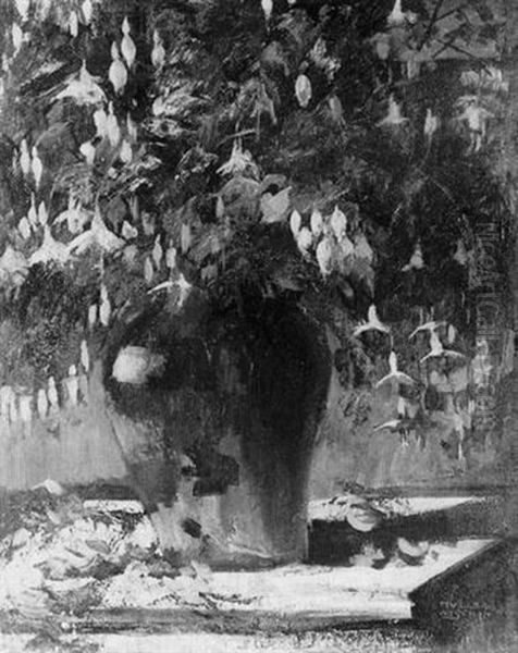 Fuchsienstraus In Einer Vase - view 1