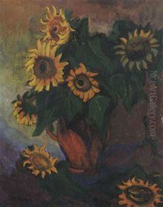 Sonnenblumen In Roter Vase