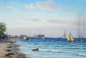 Kystparti Fra Helsingor Med Udsigt Mod Kronborg