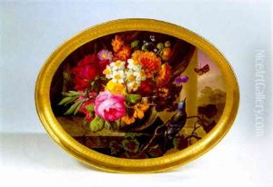 Groses Blumenstilleben Mit Blauschwanz Und Schmetterling, Im Hintergrund Eine Tiefe Waldlandschaft