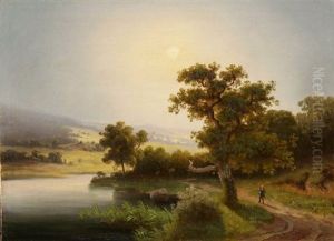 Seelandschaft Mit Wanderer In Spatsommerdunst
