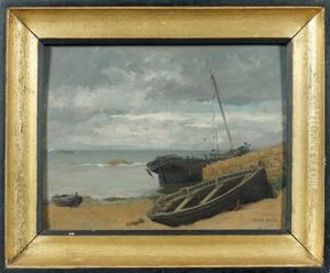 Barques Echouees Sur Le Sable