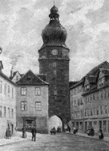 Blick Uber Einen Kleinen Platz Auf Den Spitalturm In Coburg Blick Uber Einen Kleinen Platz Auf Den Spitalturm In Coburg