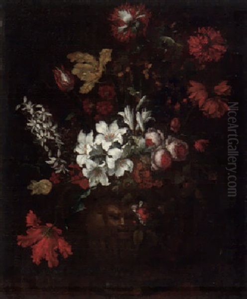 Blumenbouquet Mit Pfingstrosen Und Lilien In Skulptierter Vase - view 1