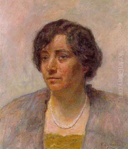 Frau Mit Perlenkette - view 1