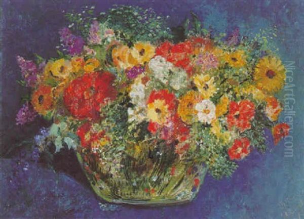 Blumenstrauss In Einer Glasschale - view 1