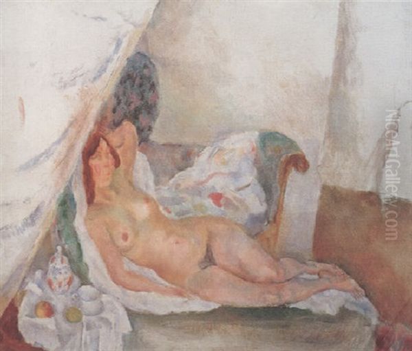 Femme Nue Couchee Sur Un Divan - view 1