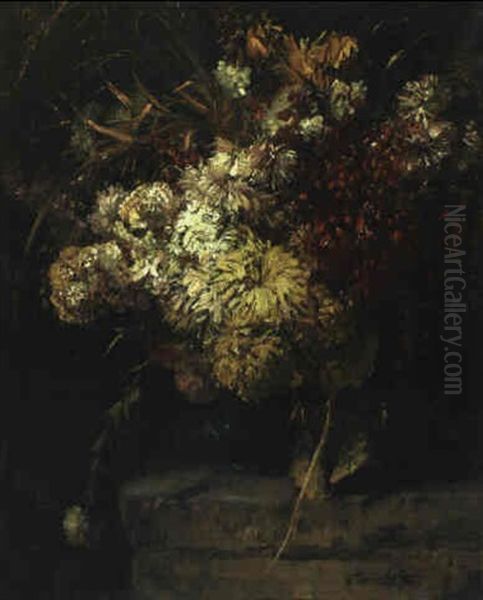 Bunter Sommerblumenstraus In Einer Vase Auf Dem Mauervorsprung - view 1