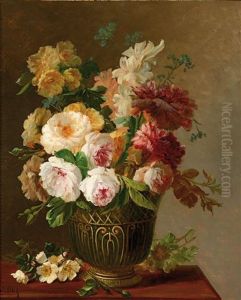 Bouquet De Fleurs Dans Un Vase Orne De Bronzes Dores, Pose Sur Un Entablement