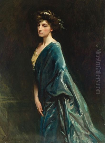 Elegant Woman In Blue - view 1