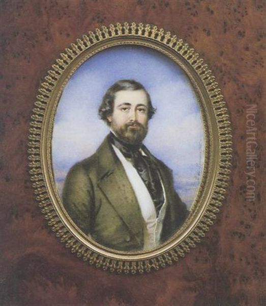 Portrait D'homme En Redingote Grise Et Gilet Creme.  Il Est Vu Sur Fond De Ciel Nuageux - view 1