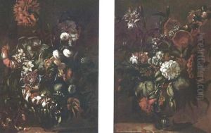 Bouquet De Fleurs Dans Un Vase En Verre (+ Another; Pair)