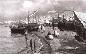 Fischerboote In Der Bucht Von Neapel by Attilio Pratella