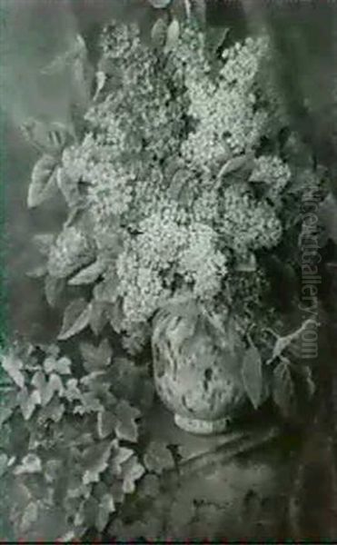 Flieder In Vase - view 1