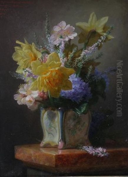 Vase De Fleurs Sur Un Entablement - view 1