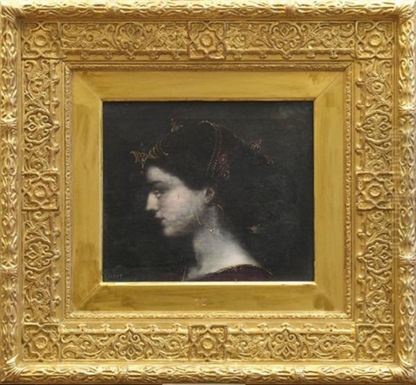 Jeune Femme Orientale De Profil - view 1