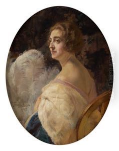 Elegante A L'eventail De Plumes