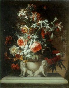 Composition Florale Dans Un Vase A Decor De Lions, Pose Sur Un Entablement