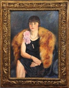 La Fourrure Ou Jeune Femme Assise Avec Etole Au Renard Tunis