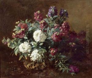 Blumenstrauss In Einem Geflochtenen Korb