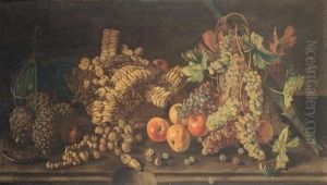 Natura Morta Di Uva, Mele, Fichi Secchi, Noci E Nocciole Su Un Ripiano, Con Lumaca