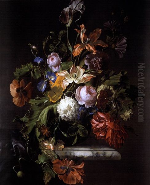 Blumen In Einer Vase Auf Enem Marmorsims - view 1