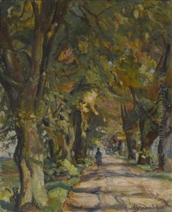 Herbstliche Allee Mit Spazierganger