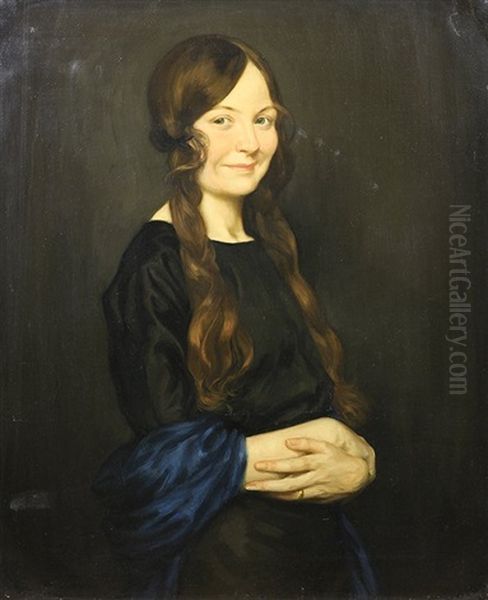 Smiling Margot - view 1