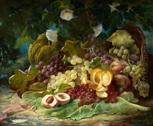 Stillleben Mit Beeren, Trauben, Orange, Pfirsichen Und Einem Kurbis Vor Waldlandschaft