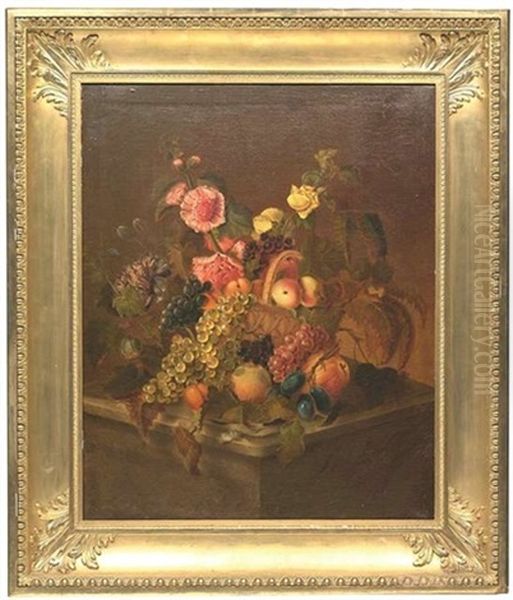 Fruchtekorb Mit Hellen Und Dunkelen Trauben, Verschiedenen Fruchten, Sommerblumen Und Esskastanien Auf Einer Steinkonsole - view 1