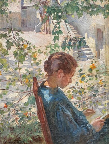 Lesende Junge Frau Im Garten - view 1