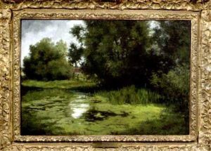 Baumbestandener Weiher Unter Bewolktem Himmel by Victor Weishaupt