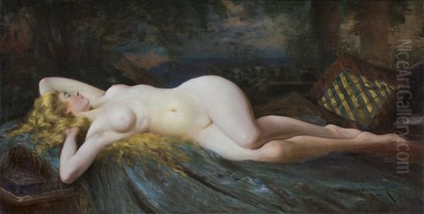 Nude - view 1