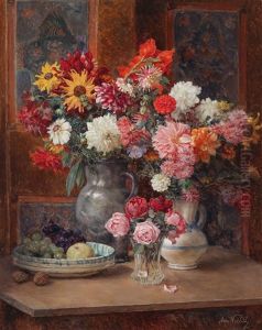 Groses Blumenstuck Mit Dahlien, Rosen Und Obstschale