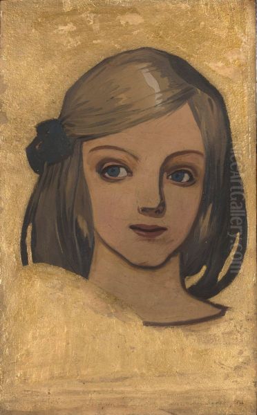 Head of a girl against gold background - view 1