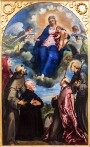 Vierge dans la gloire