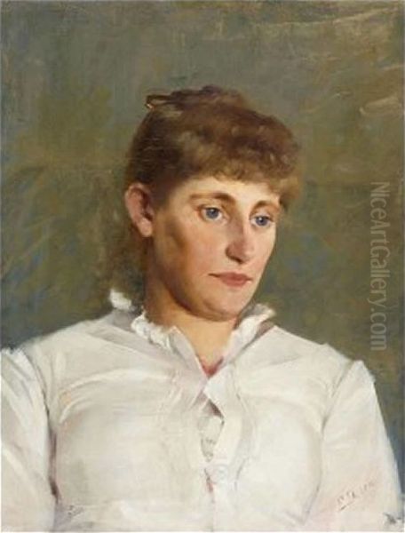 Hanna Ronnbergin muotokuva - view 1