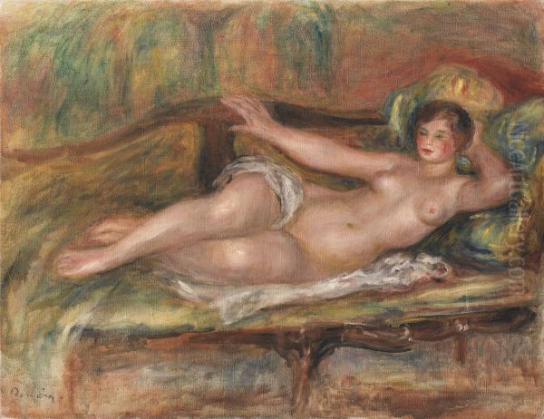 Femme allongee - view 1