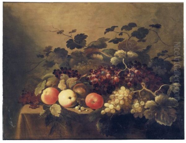 Stilleven van appels en druiven op een tafel - view 1