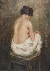 Model seen from behind.